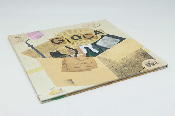 Story Comic Hardcover Book Printing 160g Offset Heavy Paper